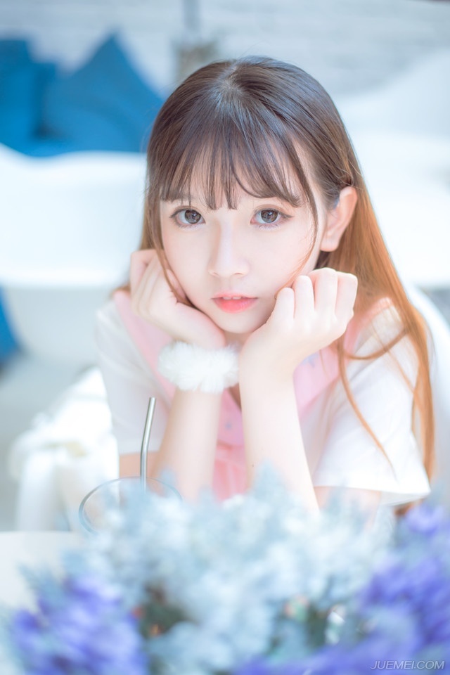 我们有三种朋友：爱我们的，对我们不感兴趣的，还有恨我们的。